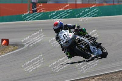 media/Apr-20-2025-AHRMA (Sun) [[393a79c373]]/Race/Group 10/Turn 4b/